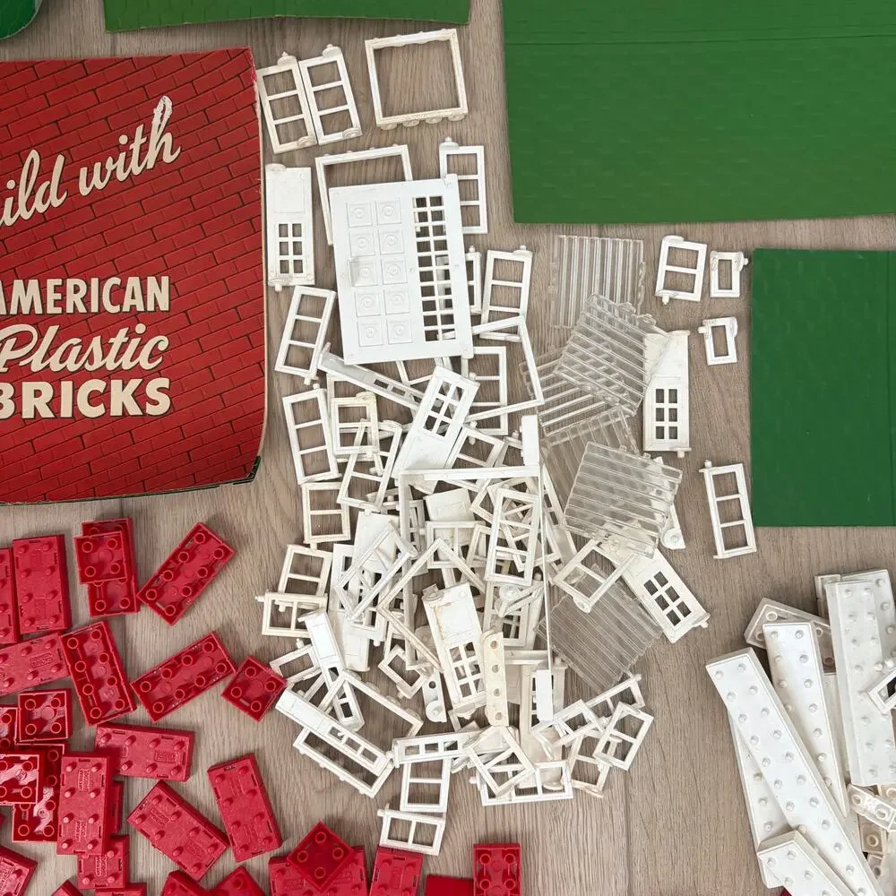 Vintage Elgo American Plastic Bricks Lot 1953 Set 4 lbs w Booklet Building Toy